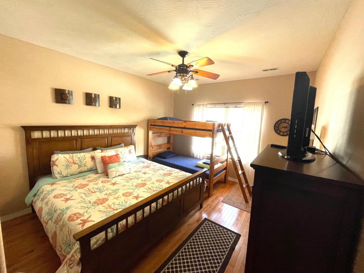 Rockwood Condos On Table Rock Lake With Boat Slips Indian Point Exterior photo